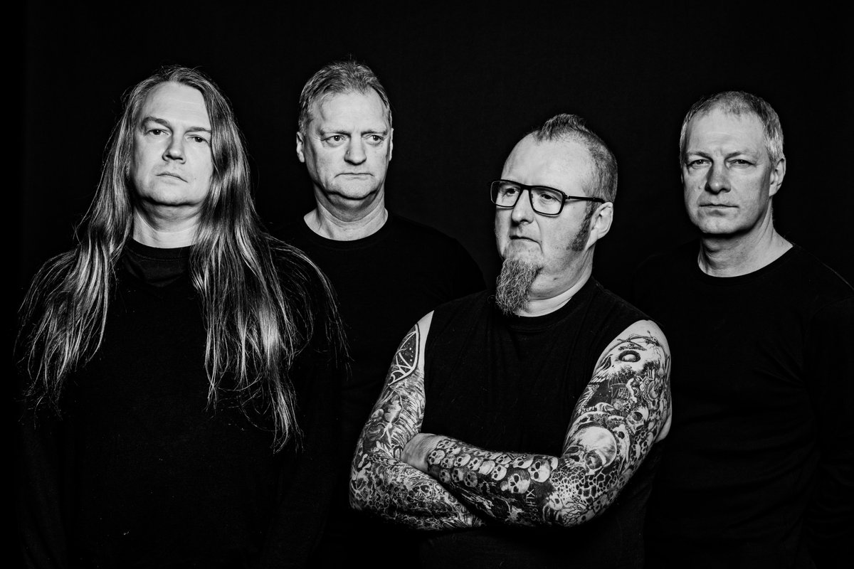 #interview #columbarium
<a href="/ArgonautaRex/">Argonauta Records</a> <a href="/GrandSounds/">Grand Sounds Promotion</a> 
witchingbuzz.ovh/witching-riffs…