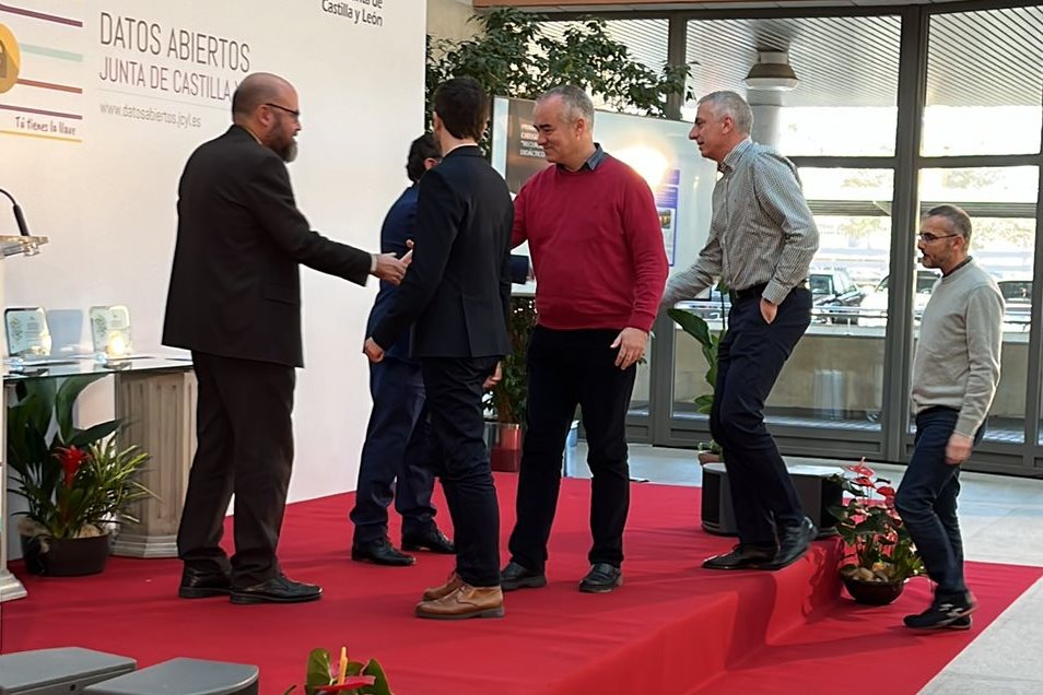 ETSIT_UVa tweet media