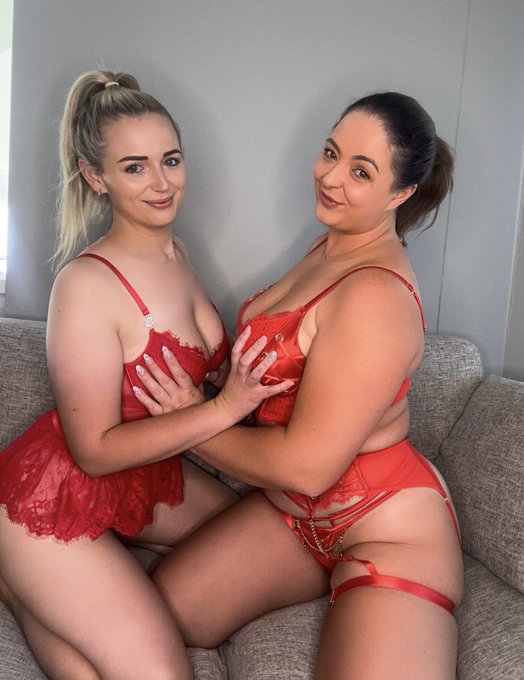 Dropping a special Valentines video tomorrow with the gorgeous @havana_ivy &hearts;️  She gave the best gift<a href="/tag/red"class="tags"><span>#red</span></a><a href="/tag/valentinesday"class="tags"><span>#valentinesday</span></a><a href="/tag/girlongirl"class="tags"><span>#girlongirl</span></a>