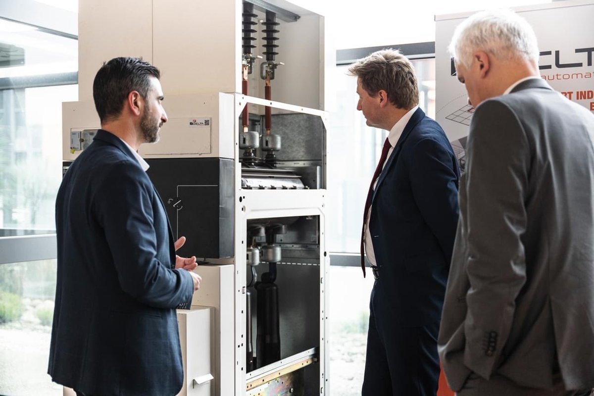 DELTAutomatisme's tweet photo. 🚀Nous avons eu le plaisir de recevoir François-Xavier LAUCH, Préfet de l’Hérault, et Jacques LUCBEREILH, Sous-Préfet de Béziers!
Nous avons présenté leurs savoir-faire et notamment nos solutions SMART Industrie et SMART Building pour une industrie plus agile et décarbonée. https://t.co/TPzS6TOyuG