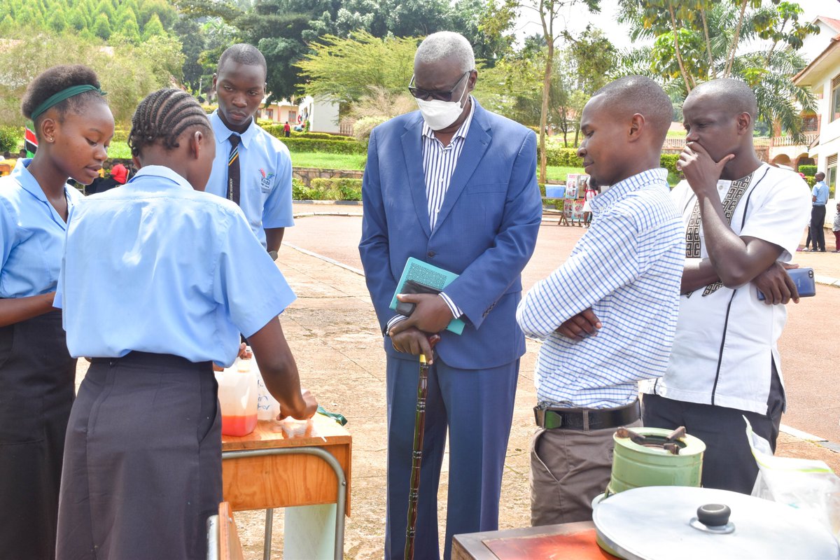 kisubi_schools's tweet image. Experience education that revolves around your child&apos;s unique potential  – where #ChildCenteredLearning takes center stage. Our tailored approach recognizes each student&apos;s individual strengths, interests, &amp;amp; learning styles, fostering a dynamic environment for &amp;amp; active engagement