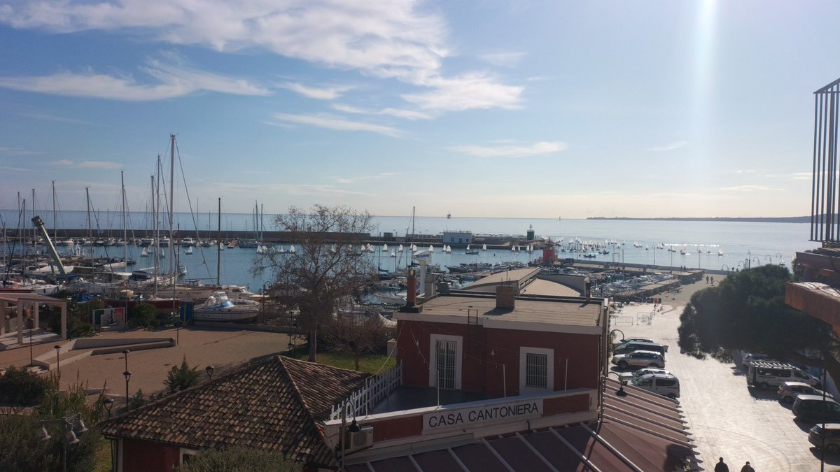 archimediterran's tweet photo. Che festa! Nella mia #crotone #sailing @CorrCalabria #Italy @federvela https://t.co/rU07wLgytQ