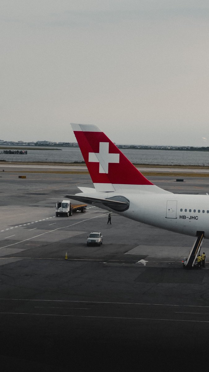 Swiss Intl Air Lines tweet media