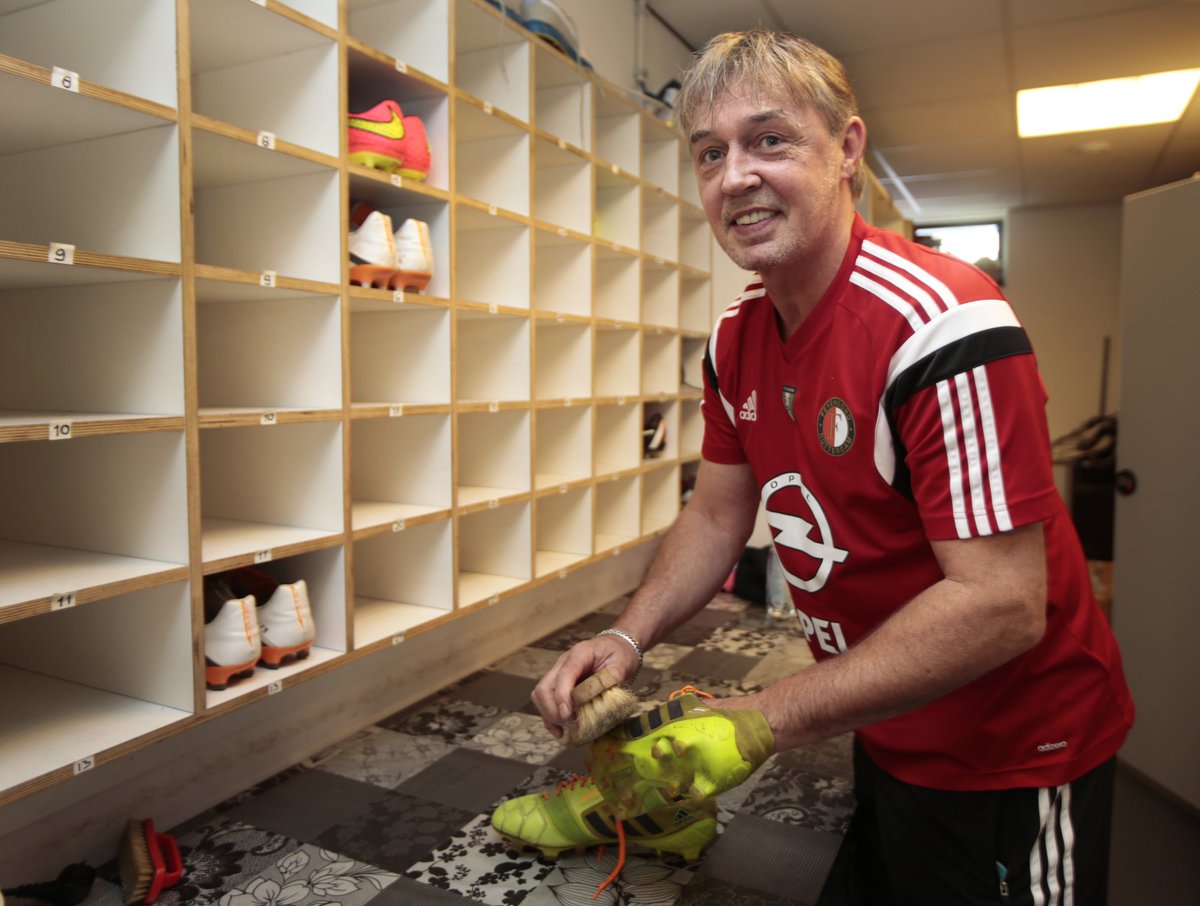 Feyenoord's tweet image. Al vier jaar een groot gemis… 

Carlo, we denken aan je. 🤍