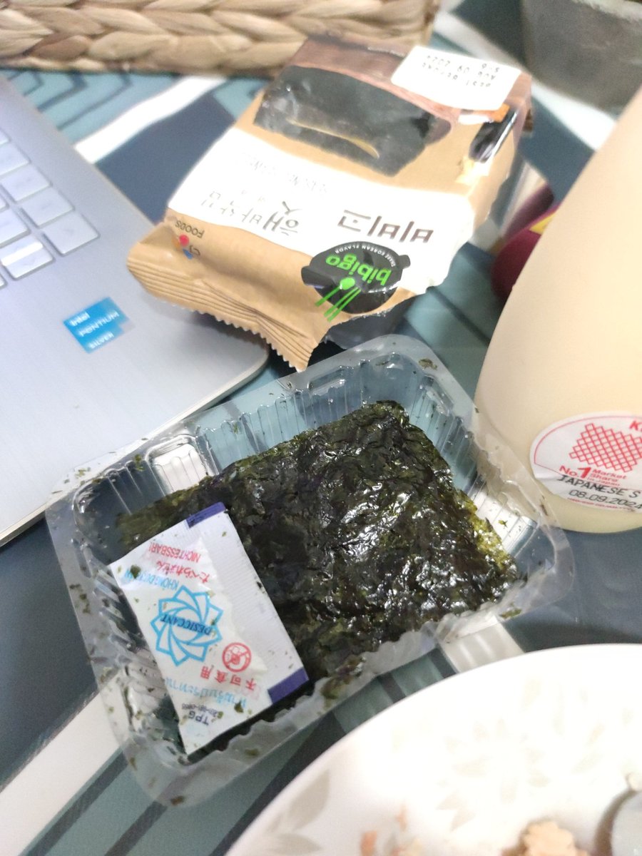 bvrly_dlsrys's tweet photo. not really cup of my tea combination https://t.co/OSpnU700U3