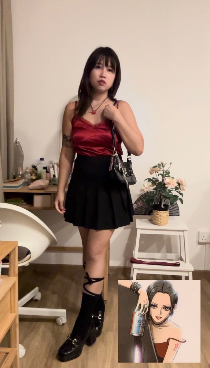 spriscillart's tweet photo. Dress up inspired by nana with my merchandise (bag) 🌹 https://t.co/TwGMIfiLT0