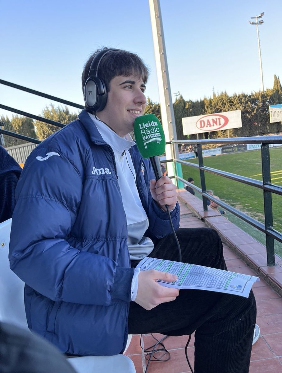 📻 Feliç #DiaMundialdelaRadio! 

🙌 Per totes les tardes apassionants de ràdio que hem viscut, i les que venen!

👏 I gràcies per fer-ho possible!
