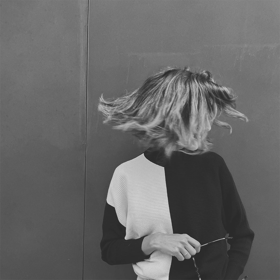 FutureproofPR's tweet photo. Be sure to #tunein to @bishopfm at 10am for 3 hrs of banging tunes on #TheTuesdayAMPMShow w/ #MartinCluderay💥 Listen out for beautiful #newsingle #HowItsSupposedToFeel fm @MalinAndMusic's upcoming #album #SpaceToFeel 🎵 Treat those ears 👇😎
#MAHISTF24
https://t.co/LqiCgewy5C https://t.co/CnehBvg8aQ