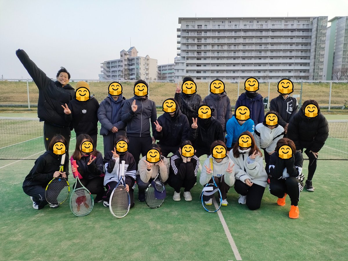 kogeruquest's tweet photo. 大阪で作ったスポーツサークル3ヶ月でだいぶ人が増えた✨
やっぱりコミュニティ作りは得意だな😋

テニス🎾とサッカー⚽がうまくいったから次はバレー🏐をやっていくー😁

https://t.co/HagIPaeInK https://t.co/5pDI81IWbN