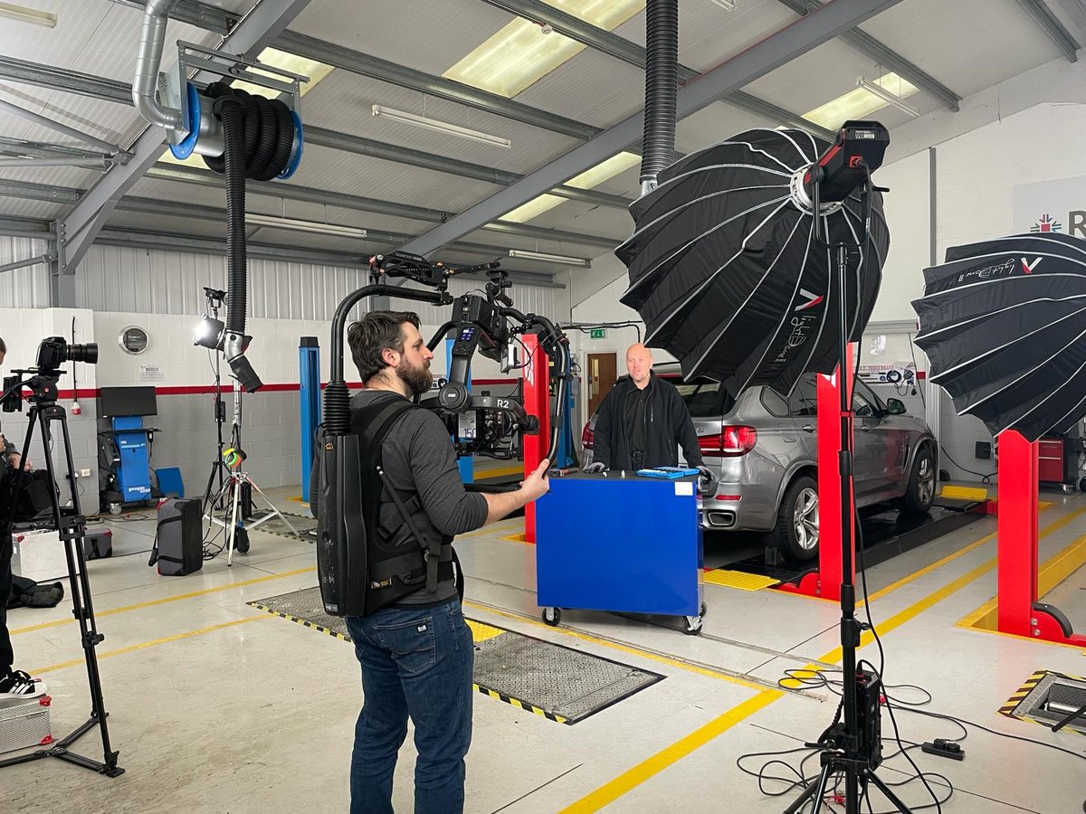 delphiautoparts's tweet image. Lights, camera, action! We're back at it again, bringing you more epic content with our #MastersOfMotion series.

Now it's your turn to be the director! Drop a comment and let us know what you want to see next?