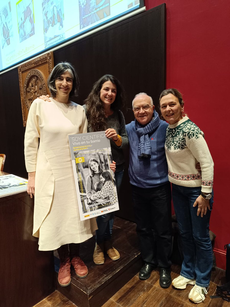 INMAdivulga's tweet image. Tres de nuestras investigadoras de las campañas de &quot;Soy Científica, vivo en tu barrio&quot; 2022 , 2023 y 2024 con sus fotografías junto con nuestro director.
Gracias por visibilizar a la mujer investigadora 👏👏👏 

#TodasHacemosCiencia @UccUnizar @AragonCsic @CSICdivulga