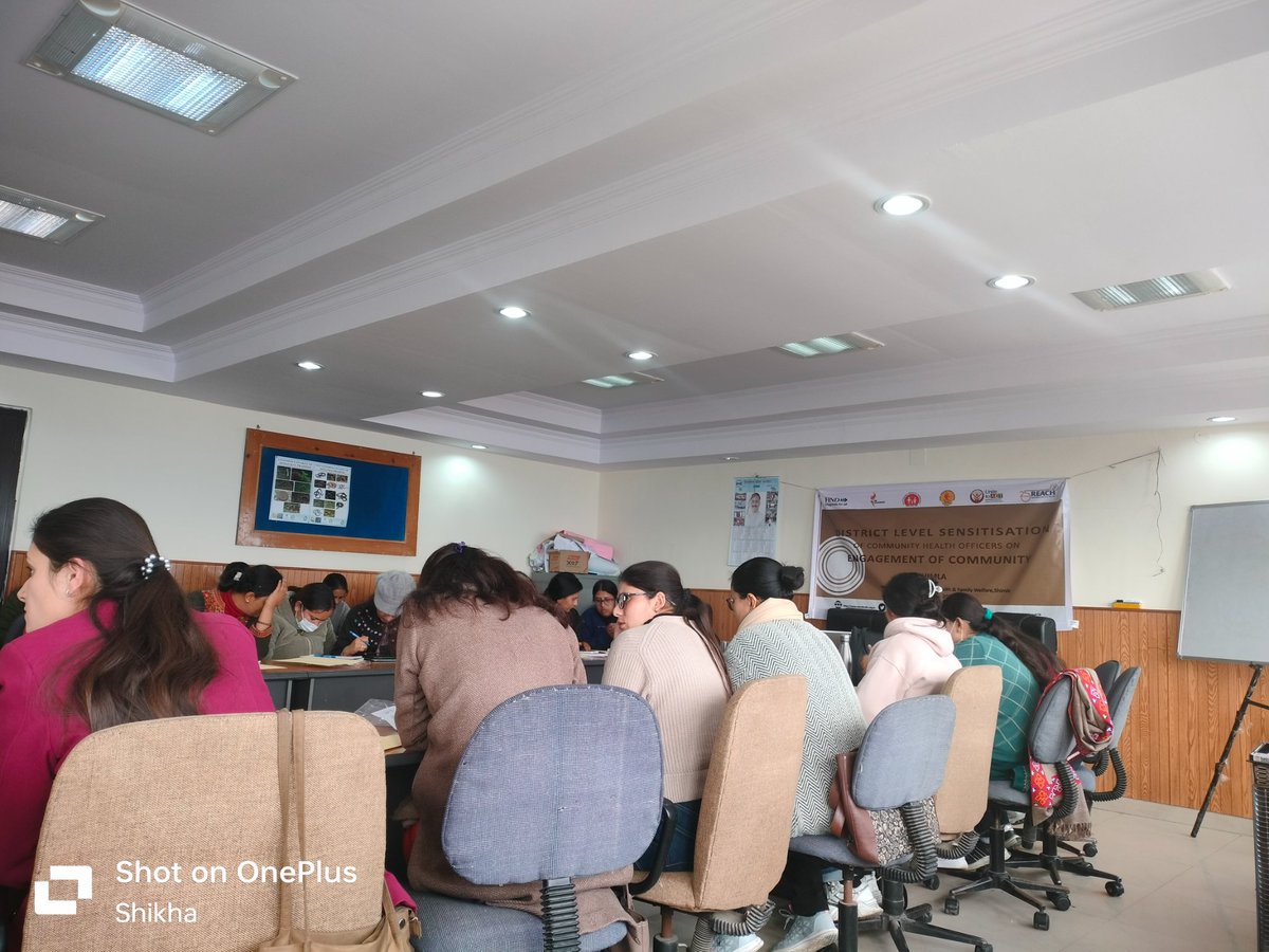 Hwcjadoon's tweet photo. Distt. level sensitisation training at SIHFW parimahal shimla
#TBMuktHimachal
#TBMuktBharat https://t.co/oSuzcXmqNc