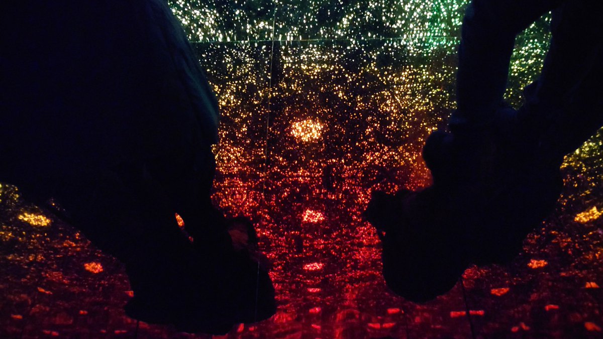 ROCK_de_NASHI's tweet image. 展示の様子あげとこ。
きれーなやつは赤いエリアで無料で見れるやつ
#SCARTS