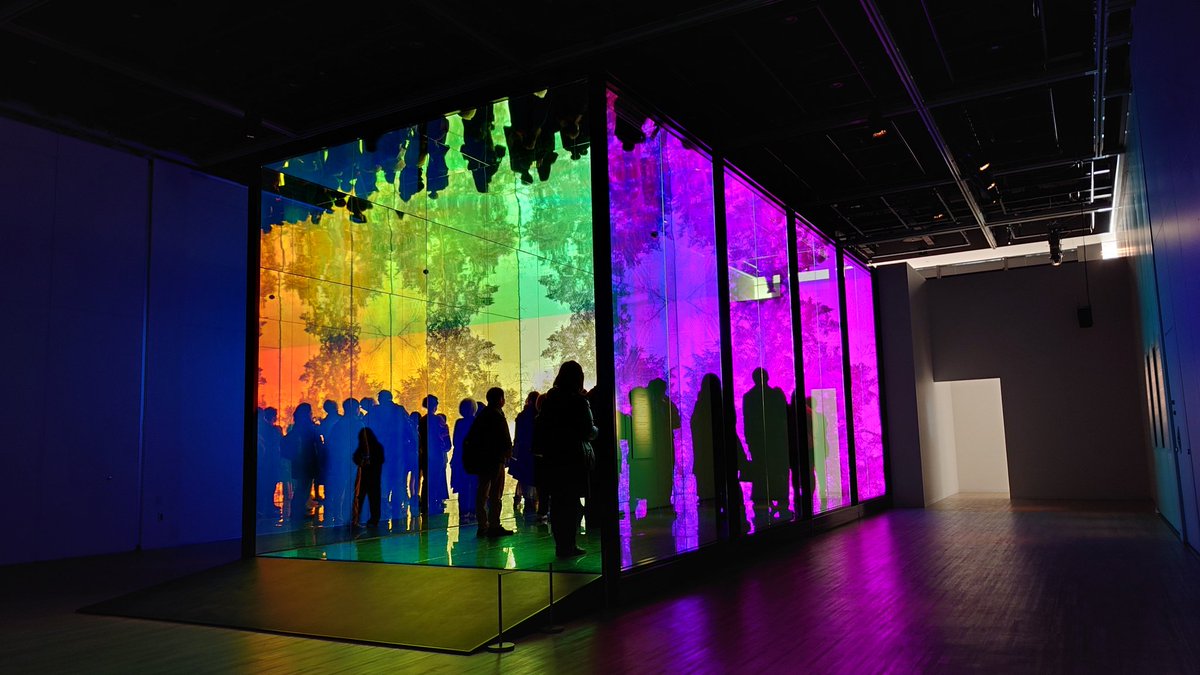 ROCK_de_NASHI's tweet image. 展示の様子あげとこ。
きれーなやつは赤いエリアで無料で見れるやつ
#SCARTS