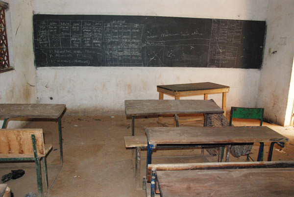 L_ESSOR's tweet image. #Mali : Enseignement privé catholique : Le Syndicat national des travailleurs de l’enseignement privé catholique (#Syntec) observe depuis vendredi dernier un débrayage de 144 heures qui prendra fin vendredi prochain
journalessor.ml/posts/mali-ens…