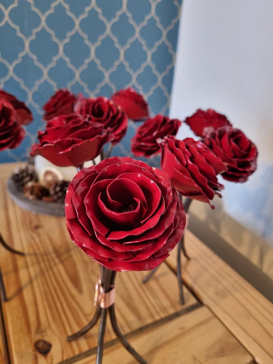 forge_felix's tweet photo. Morning everyone.
We have shipped all orders and they should be with you today π
https://t.co/aTd7dgia9c
Hope everyone has a fantastic Valentines. β€οΈ πΉ
Thank you for all your recent support. β€οΈ
#felixforge #blacksmith #handmade https://t.co/xiin9rENhh