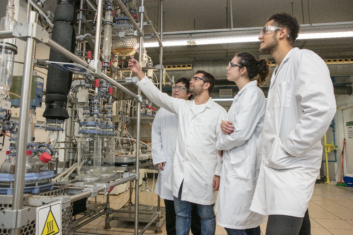 Aurora (@aurora_org) on Twitter photo Yes 🇪🇸 <a href="/universitatURV/">Universitat Rovira i Virgili</a> is the place to be for Aurora Student Conference 2024! 🌐 As an Aurora member university, URV puts knowledge at the service of society while also giving its education and research an international dimension.
#Aurora2030 #EuropeanUniversities Yes 🇪🇸 <a href="/universitatURV/">Universitat Rovira i Virgili</a> is the place to be for Aurora Student Conference 2024! 🌐 As an Aurora member university, URV puts knowledge at the service of society while also giving its education and research an international dimension.
#Aurora2030 #EuropeanUniversities