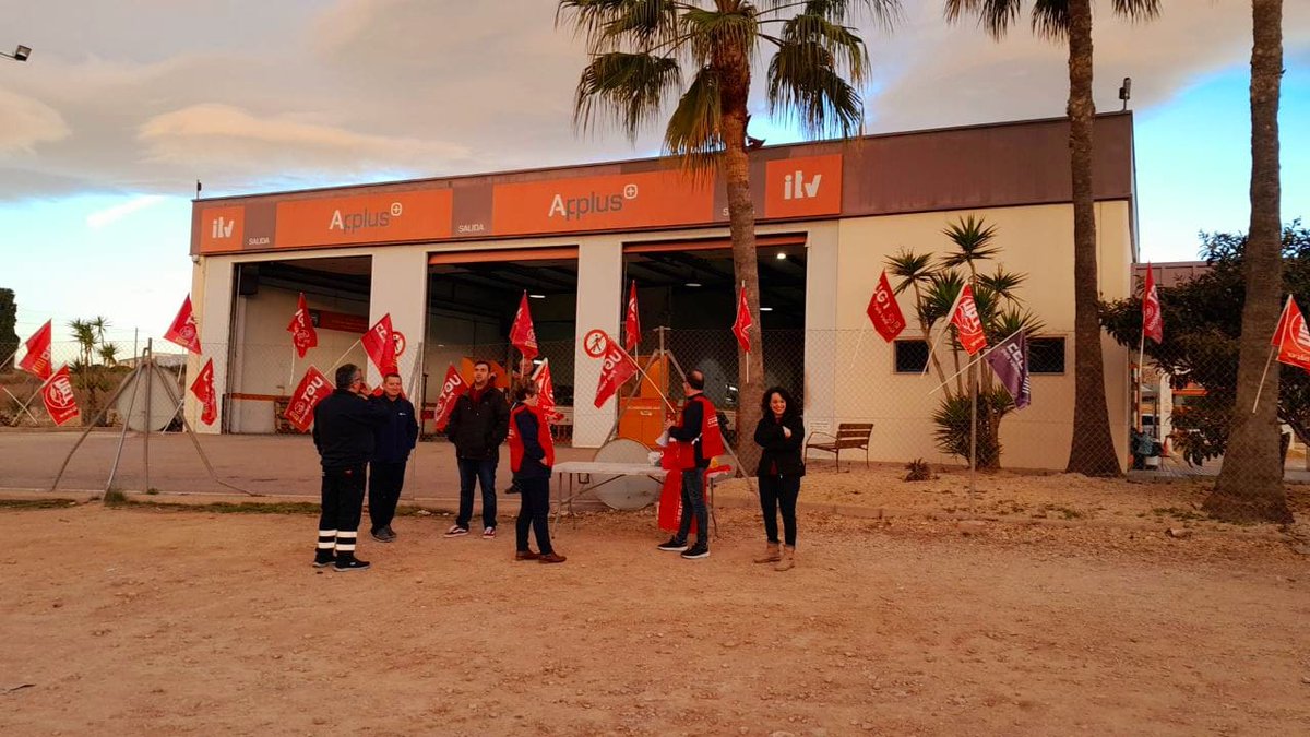 ccoopv's tweet photo. 📢Jornada de huelga de las estaciones de #SITVAL en la provincia de Alicante
➡️El seguimiento ha sido mayoritario en todas las plantas de la antigua #ITV. La plantilla exige el cumplimiento del acuerdo de homogeneización salarial.
#MismoTrabajoMismasCondiciones https://t.co/e50FNJOYwT