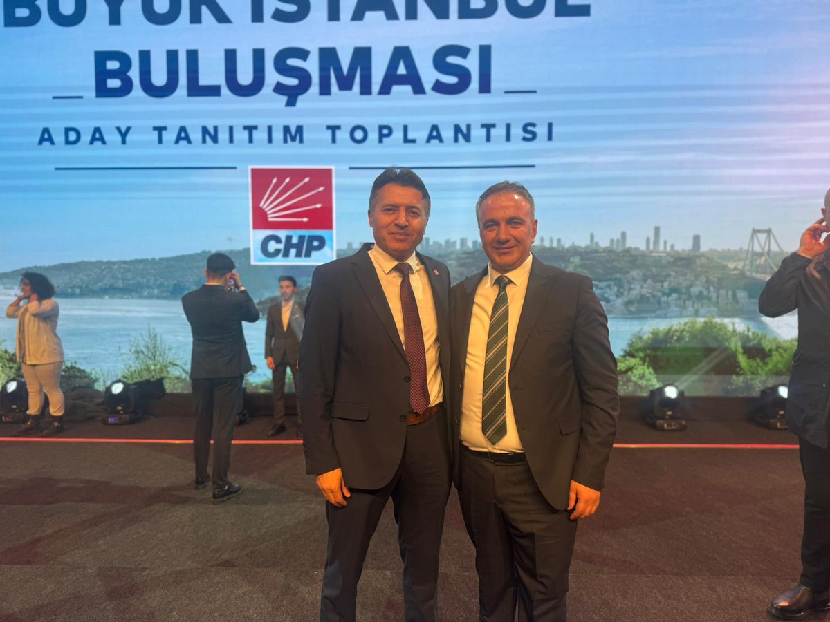 Esenyurt'u daha yaşanabilir bir şehir haline getirmek için kararlılıkla çalışacağız. Tüm örgütümüze ve Esenyurt'a hayırlı olsun!
Saygılarımızla ,
#birliktebaşaracağız