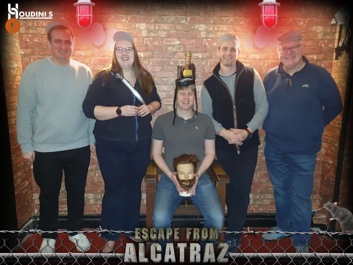 IngletonWood's tweet image. @IngletonWood Nottingham office enjoyed their first team building event of the year at Houdini's Escape Room in Nottingham. A fantastic afternoon away from the office and a wonderful opportunity to welcome some of the newer members of the team. #iwpeople #gettingtogether