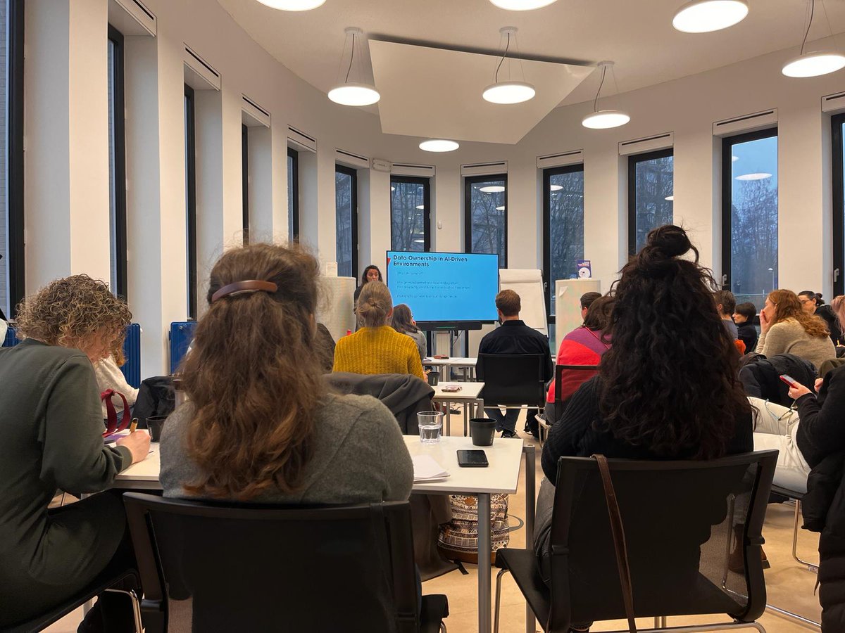FRDN Knowledge Hub (@frdn_knowledge) on Twitter photo 🚀 Just wrapped up an insightful Community Live Day exploring #AIinAcademia! 🎓 Many thanks to Prof. Dr. Tuba Bircan, Dr. Thijs Devriendt, and Dr. Judith Biernaux for their inspiring talks! Access the presentations here: zenodo.org/records/106536…  #DataStewardship #openscience 🚀 Just wrapped up an insightful Community Live Day exploring #AIinAcademia! 🎓 Many thanks to Prof. Dr. Tuba Bircan, Dr. Thijs Devriendt, and Dr. Judith Biernaux for their inspiring talks! Access the presentations here: zenodo.org/records/106536…  #DataStewardship #openscience