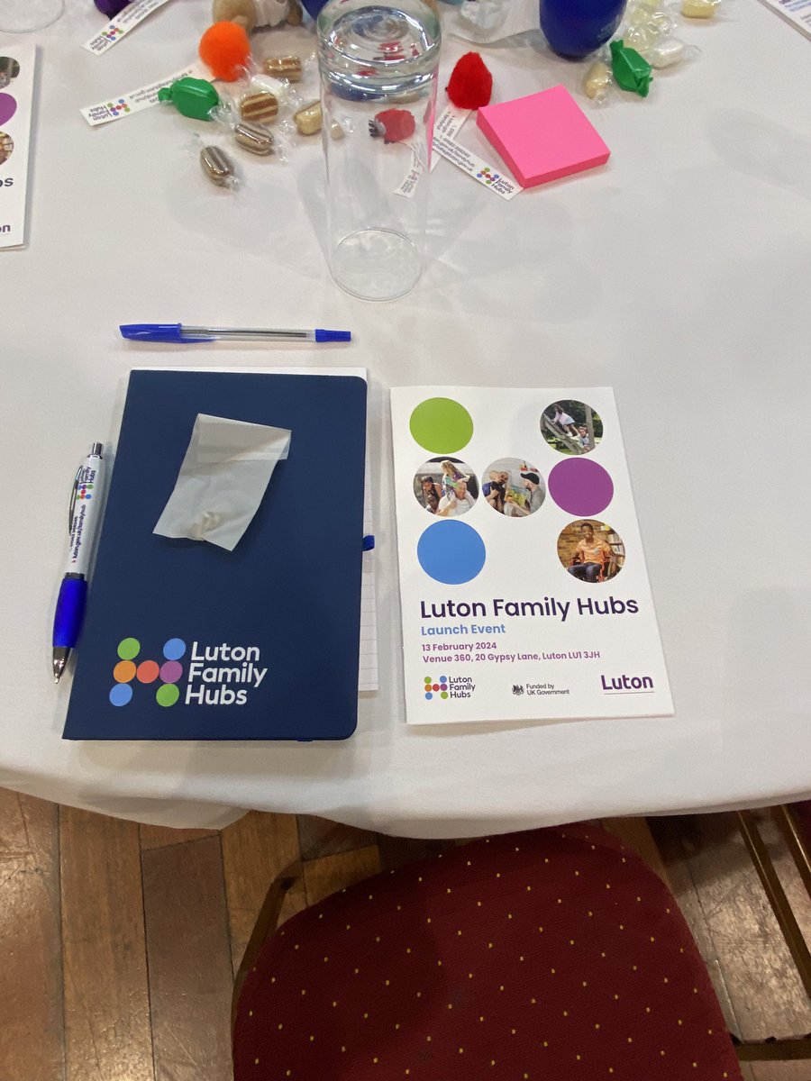 AmandaMAssoc's tweet photo. So proud to be launching Luton Family Hubs today https://t.co/yCOIGHqkPN https://t.co/to2LsUkkPf