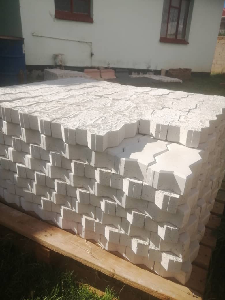 BuildworksS's tweet image. For quality durable paving block moulds &amp;amp; training we can deliver. #quality #buildingproducts #Buildworkssolutions