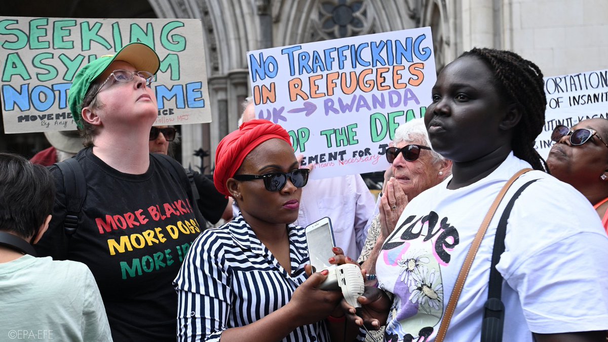 UN Special Procedures (@un_spexperts) on Twitter photo #UK 🇬🇧: The asylum partnership & planned transfers to #Rwanda🇷🇼are incompatible with international human rights & refugee law, & might fail to protect the rights of people at risk of trafficking, warns UN expert on trafficking in persons <a href="/smullallylaw/">Siobhán Mullally (UN SR Trafficking in Persons)</a>.
ow.ly/mWFy50QyO39 #UK 🇬🇧: The asylum partnership & planned transfers to #Rwanda🇷🇼are incompatible with international human rights & refugee law, & might fail to protect the rights of people at risk of trafficking, warns UN expert on trafficking in persons <a href="/smullallylaw/">Siobhán Mullally (UN SR Trafficking in Persons)</a>.
ow.ly/mWFy50QyO39