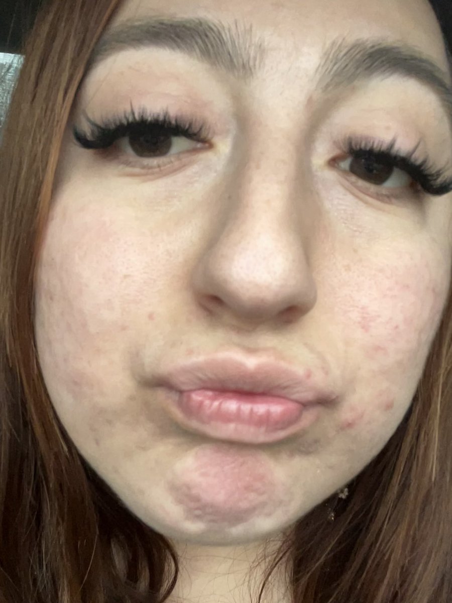 crystalcperf's tweet image. silly little flicks of me with my new lash set 😗😁😙😛