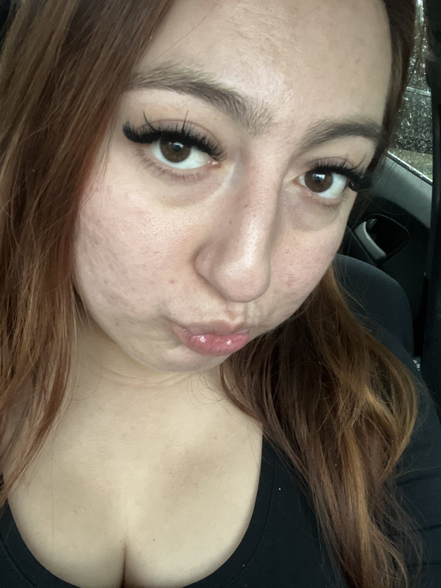 crystalcperf's tweet image. silly little flicks of me with my new lash set 😗😁😙😛