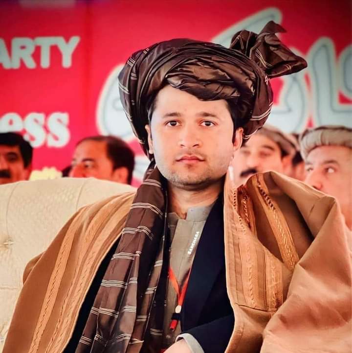 The Chairman of the Pashtunkwa National Awami Party, Khushal Khan Kakar, will be addressing a press conference at 6 p.m. today, in just a few hours! 
#PSOLAHORE
#PKNAP
#NA251Manipulation