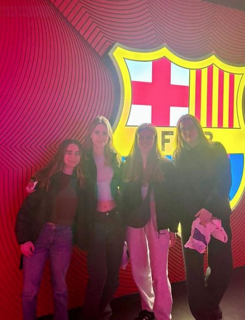 SixthFormUHSWC's tweet photo. Fantastic experience last night to see Sagrada Família, Site and Spectacular FC Barcelona Immersive Tour
 
#uhssixthform #belongandsucceed #la #fun #joy #faith #fcbarcelona #fcbarça #cryuff #messi #football #laliga https://t.co/luNO33tbA6