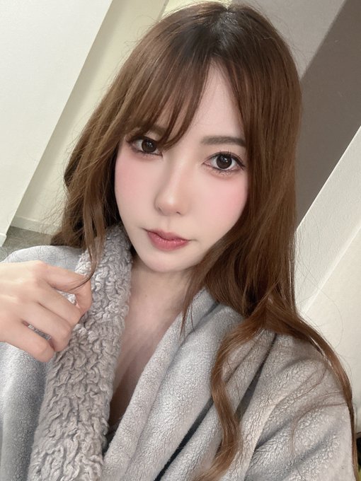 今日はマキシングさんで撮影でした🥰❤️  今日も楽しかったー！！🥺💓 酸欠🤣笑  メーカーさん、現場の皆さんありがとうございました😘 https://t.co/X7QDW352NT