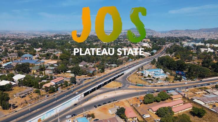 Danosky Snr.🎩 tweet media