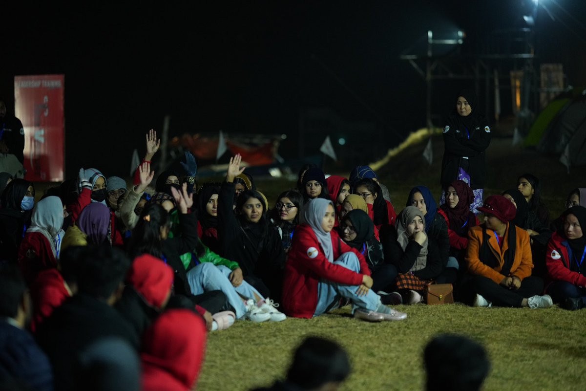 The Leadership Lesson - When it comes to decision making power, it’s important to have a strong team leader who can provide guidance and support. Hum Heroes Hain ! Hum Hain Pakistan 🇵🇰 Join us next on Trek 6.0 coming this August 2024. #TrekVenture #MillionSmiles