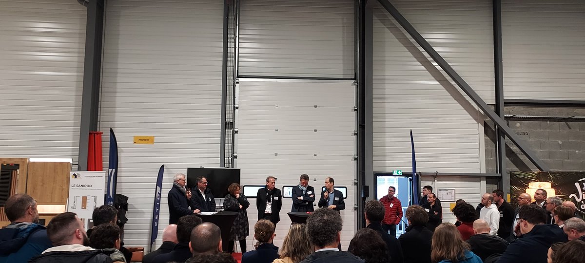 Spiebatignolles's tweet photo. [CŒUR D’OUVRAGE #LieuxDeVie]

Spie batignolles construction régions participe à une opération d’envergure concernant la réhabilitation de 400 maisons individuelles.

Rendez-vous fin 2025 pour la livraison des logements rénovés 📅

Pour en savoir plus👉https://t.co/YmpNvH527a https://t.co/RBtspzMyeP