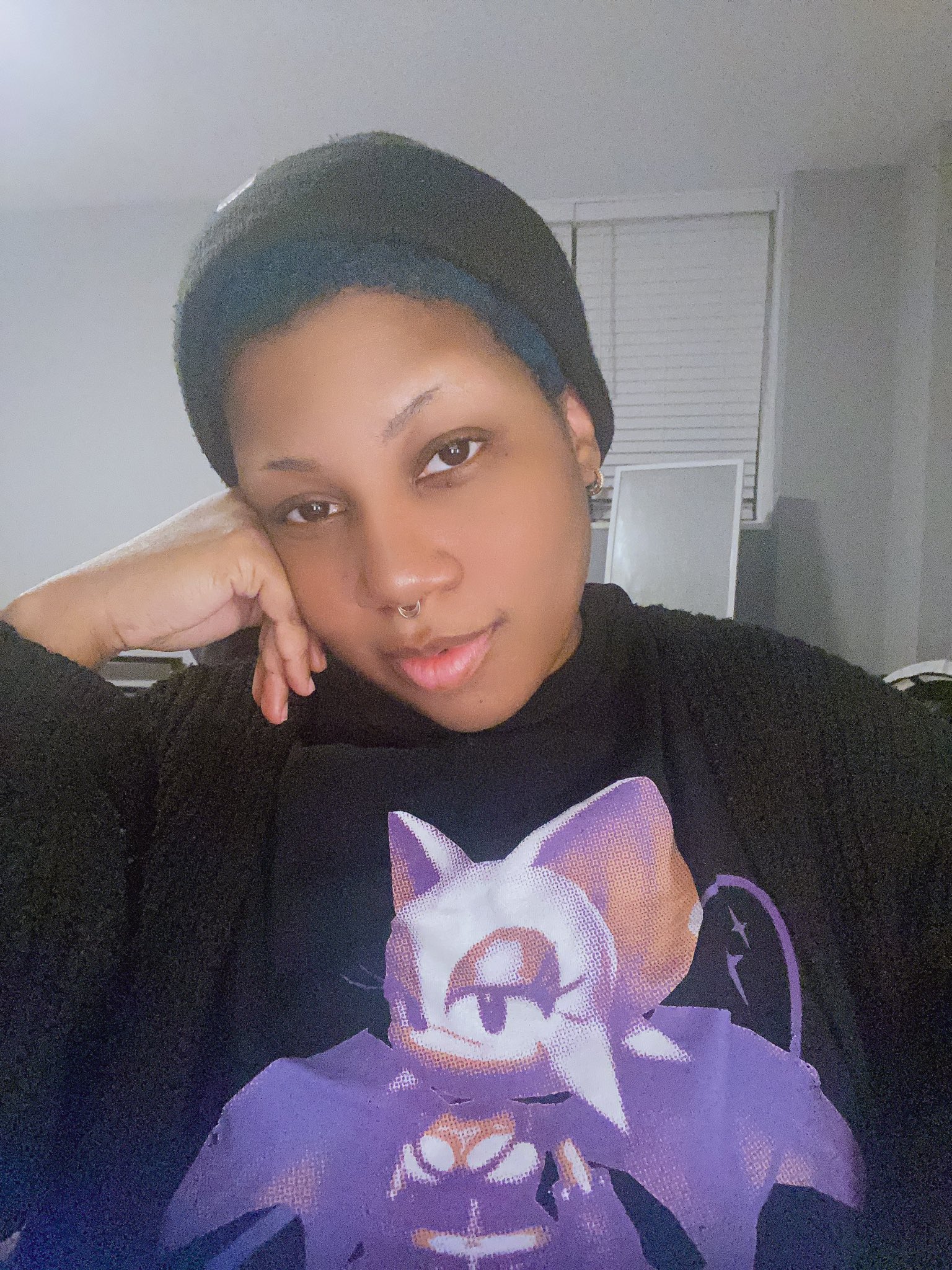 1 pic. This is what 32 looks like. Happy Birthday to me. 🎂 Feel free to give me something of course. $BreeTheV https://t.co/mJoETErO9W