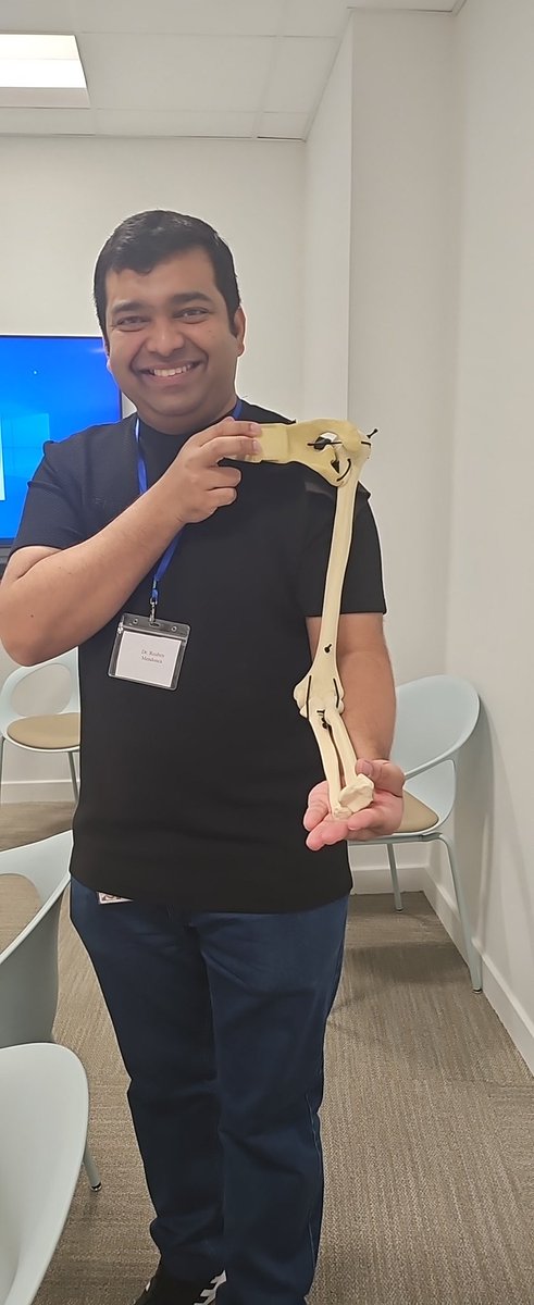 drsalwamalik's tweet photo. Kicking off with our first Minor Injuries Workshop using lots of low fidelity simulation models built by the ED Sim team - brushing up everyone on their knowledge and skills! @EDRSCH @BsuhSim @NTovell https://t.co/Sc6WEQxrhg
