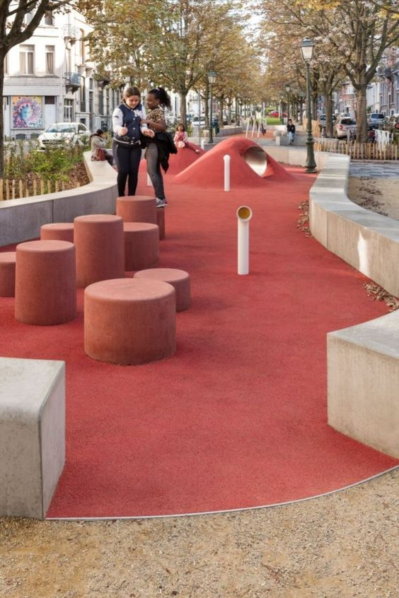 urbano_adn's tweet photo. Desde ADN Urbano, trabajamos en cada uno de nuestros proyectos poniendo el foco en las #personas y creyendo en la #ciudad como principal motor de cambio contando con espacios bien diseñados acordes a sus necesidades. ¿Crees que es posible? Aquí tienes algunos #ejemplos. 🔻🔻🔻 https://t.co/kGKyQie7iO