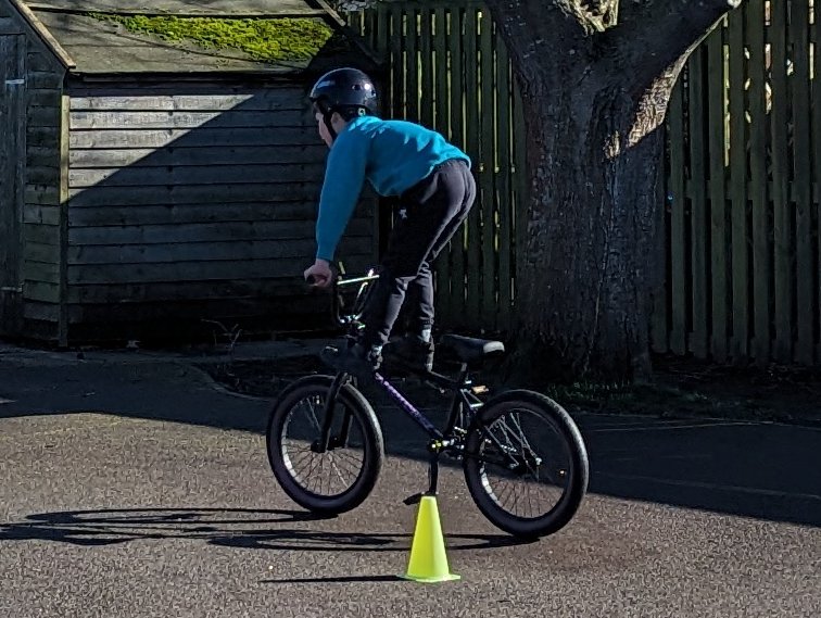 bg_primary's tweet image. Mike Mullen BMX Academy visited our school and led workshops with KS2 throughout the day. The children had lots of fun and learnt some tricks! A real confidence boost for many, in learning a new skill. @MikeBMXAcademy @SouthCambsSSP