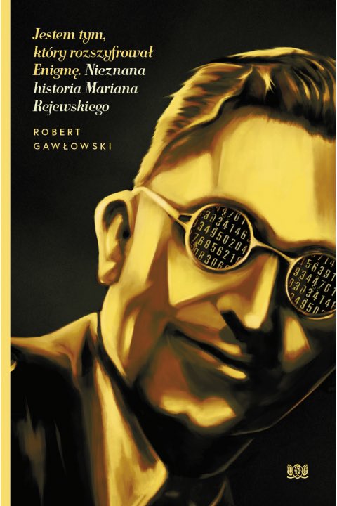 „Po wojnie Rejewski zdecydował się wrócić do Polski , do żony i dwójki dzieci. Pracował jako księgowy w takich miejscach jak Kabel czy Związek Branżowy Spółdzielni Drzewnych i Wytwórczości Różnej.
Skromne i ciche życie
Starał się nie wychylać. Nie mówił w pracy ani o rodzinie,