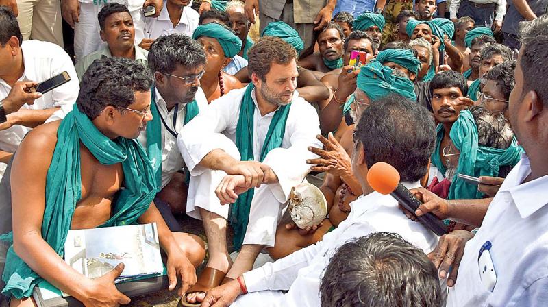 mr_mayank's tweet photo. BIG BREAKING: Masterstroke by Congress ahead of 2024 polls.

Rahul Gandhi has announced legal guarantee of MSP if voted to power in 2024 Loksabha elections.

Congress Govt will also implement MS Swaminathan Commission report.

Game Changing Moment for 2024 🔥

#FarmersProtest2024 https://t.co/UnXsRu3Wc4