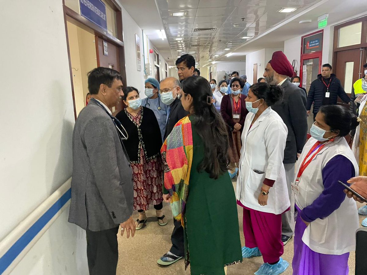 VMMC & Safdarjung Hospital tweet media