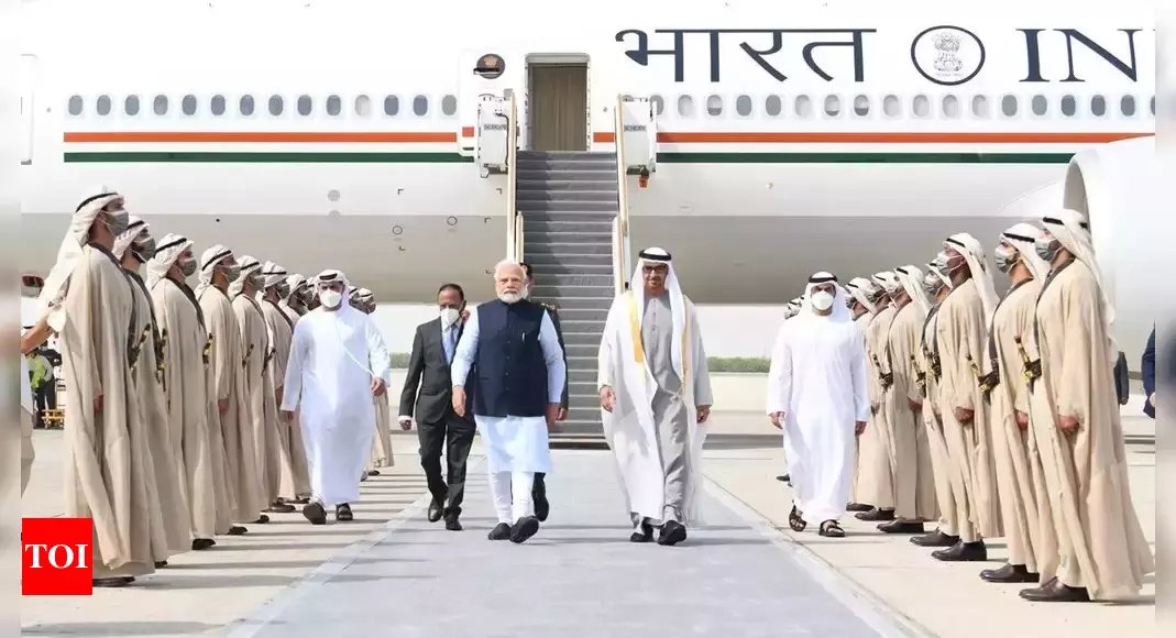 @narendramodi @MohamedBinZayed Bharat and UAE: Bound by history, united in vision. As close allies, we forge ahead hand in hand, turning challenges into opportunities, and dreams into reality. Together, we illuminate the path towards global prosperity and peace! 🇮🇳🤝🇦🇪