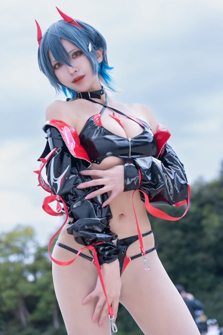 Twitterのコスプレ画像15