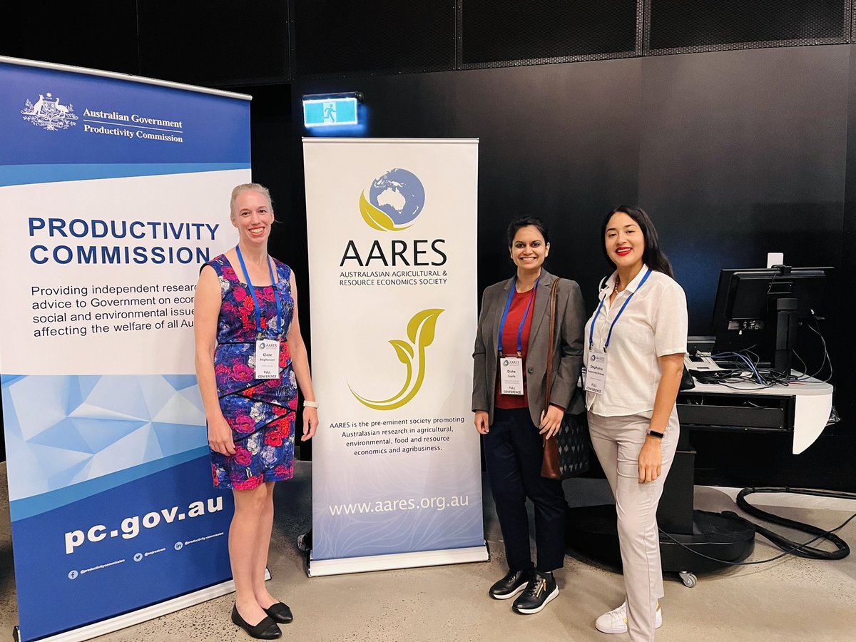 I had an extraordinary experience at #AARES2024 in Canberra last week. It was great presenting my research, getting feedback, meeting new people working on similar questions and making friends for life! Thank you once again for the Donna Brennan Award! @AARES_Inc