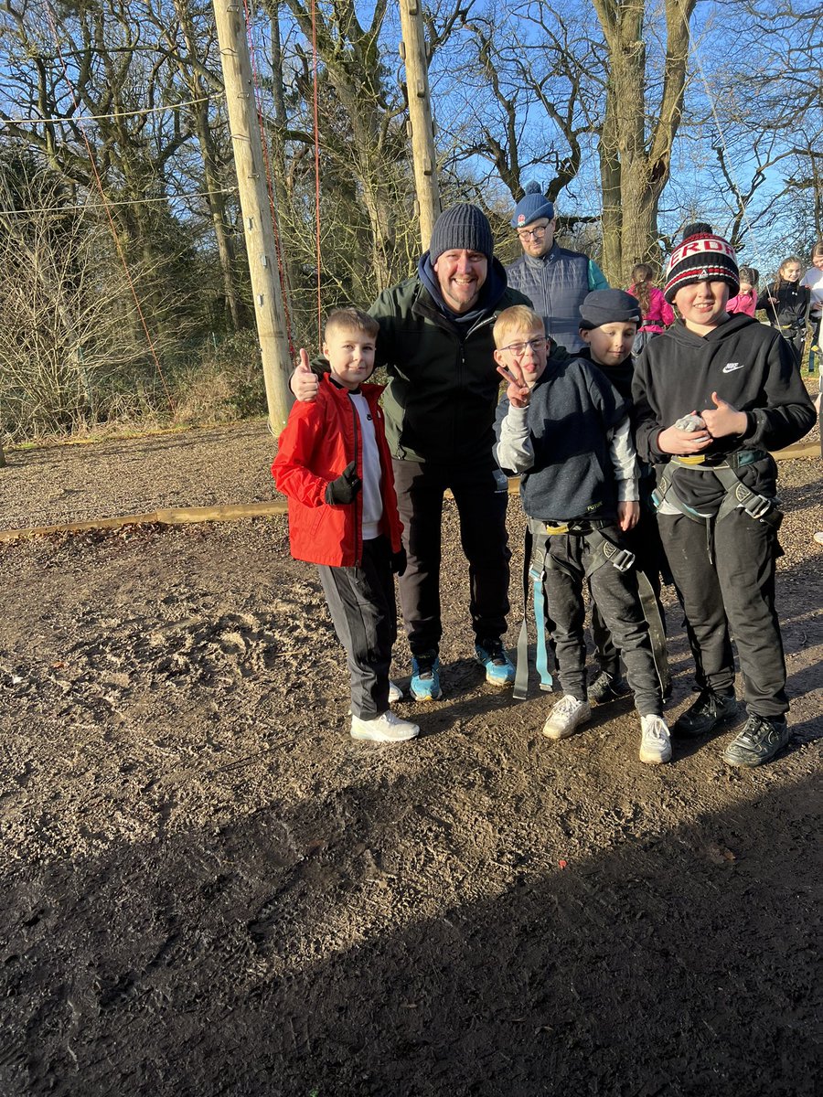 Y5CT tweet media