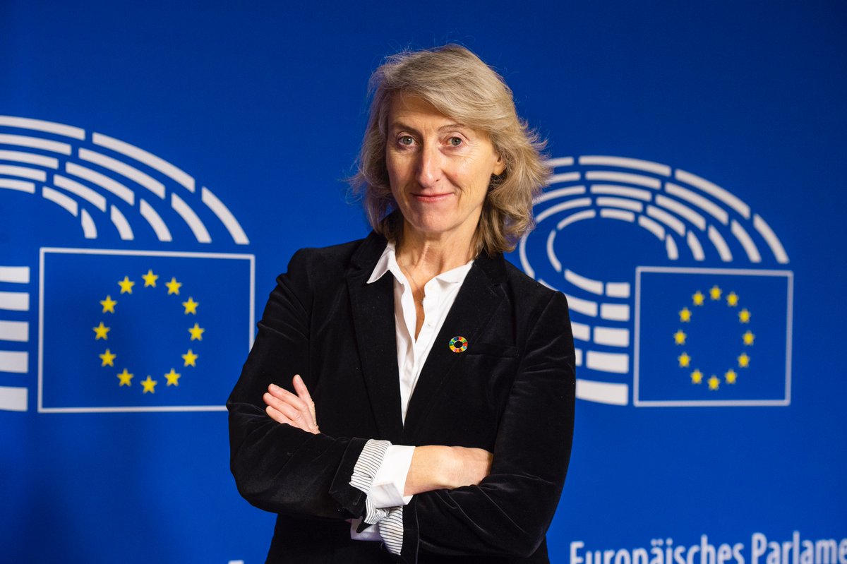 UiB Ocean / SDG Bergen (@sdgbergen) on Twitter photo We are honoured to have MEP <a href="/CathChabaud/">Catherine Chabaud</a> as the opening speaker <a href="/UiB/">Universitetet i Bergen</a>'s #OceanFutures2030 event in Brussels. She shares our passion for the ocean & we look forward to fruitful exchanges on #ocean science diplomacy. 🌊 <a href="/RenewEurope/">Renew Europe</a> <a href="/Europarl_EN/">European Parliament</a> #OF2030 👉 bit.ly/3SnwkwS We are honoured to have MEP <a href="/CathChabaud/">Catherine Chabaud</a> as the opening speaker <a href="/UiB/">Universitetet i Bergen</a>'s #OceanFutures2030 event in Brussels. She shares our passion for the ocean & we look forward to fruitful exchanges on #ocean science diplomacy. 🌊 <a href="/RenewEurope/">Renew Europe</a> <a href="/Europarl_EN/">European Parliament</a> #OF2030 👉 bit.ly/3SnwkwS