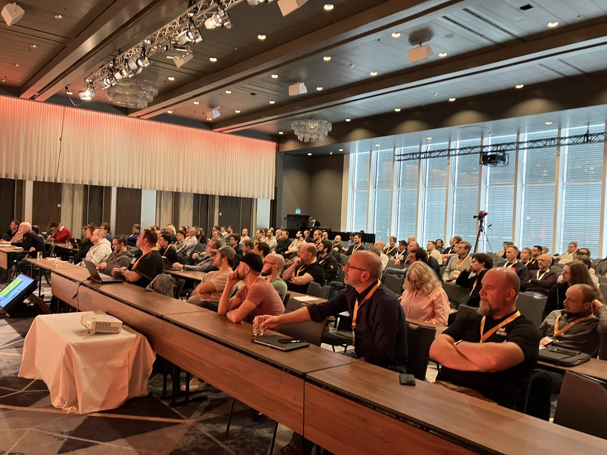 BASTAcon's tweet image. Alle Entwickler:in aufgepasst: Hier gibts wichtige #ChatGPT-Prompting-Techniken! @rstropek stellt &quot;Function Calling&quot; vor und zeigt #Frameworks wie #TypeChat, die eine große Hilfe bei der Integration von ChatGPT in eigene Apps sein können. #Prompting #BASTAcon