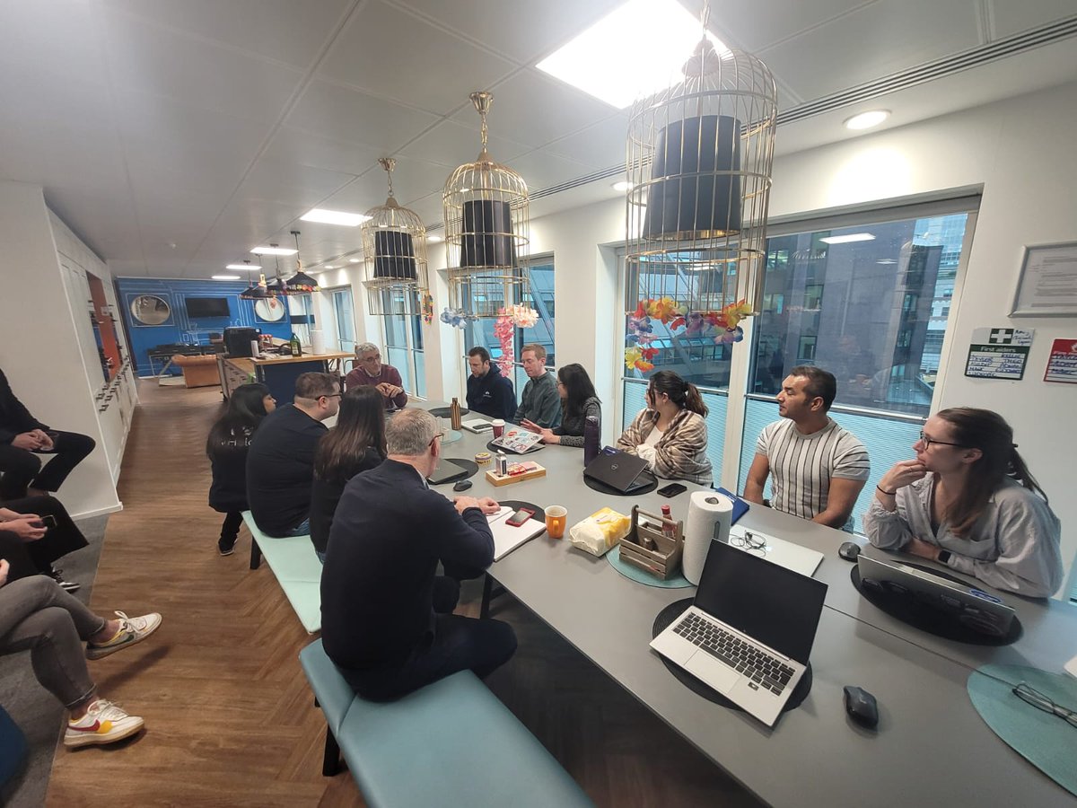 OVHcloud_UK's tweet image. Exciting news from our London office! @OVHcloud 's Chief Sales Officer, @RouriSylvain, and Enterprise Sales Director, Sullivan Scrive, recently led an interactive 2-day masterclass focused on the core principles of #sales. At #OVHcloud, we're redefining the sales process!